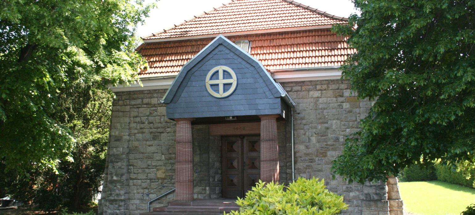 Eingang der Weihehalle